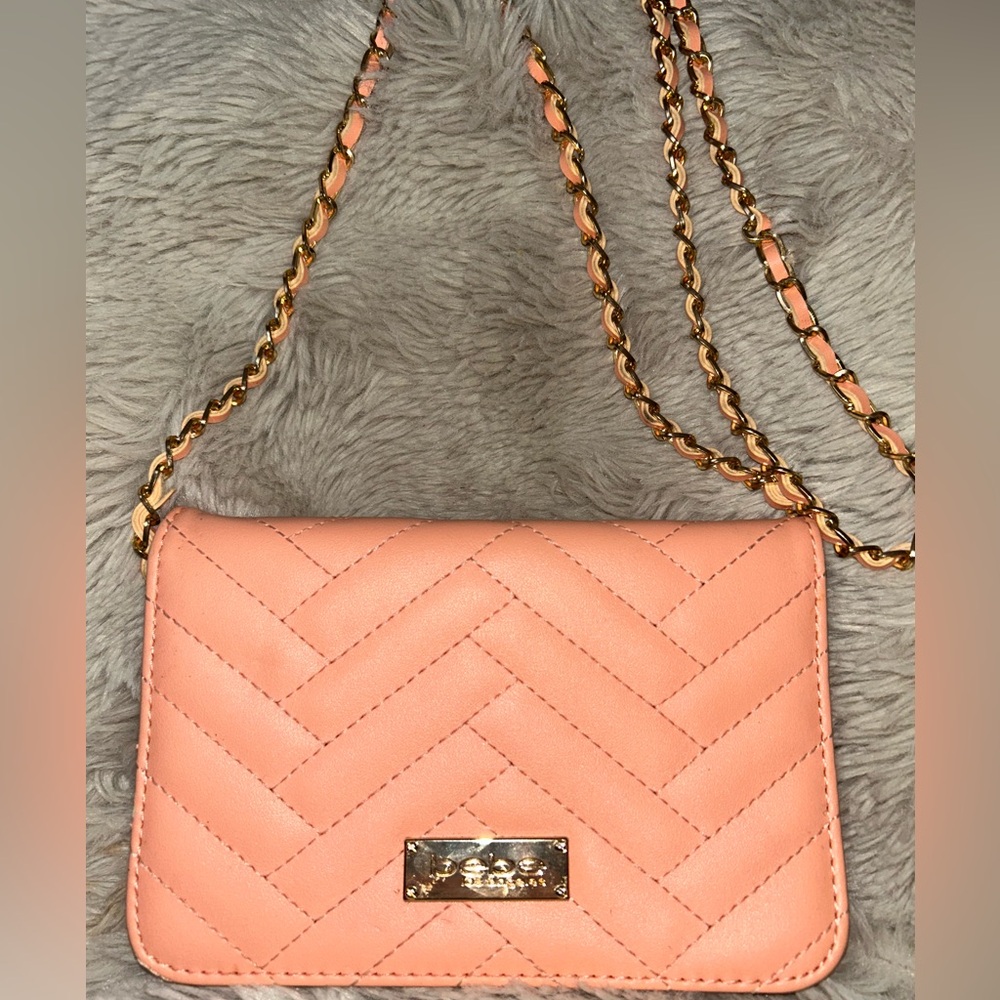 bebe Peach Quilted Chain Crossbody Bag - Picture 2 of 6